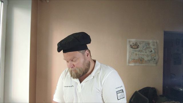 Раздающий марухин Сергей