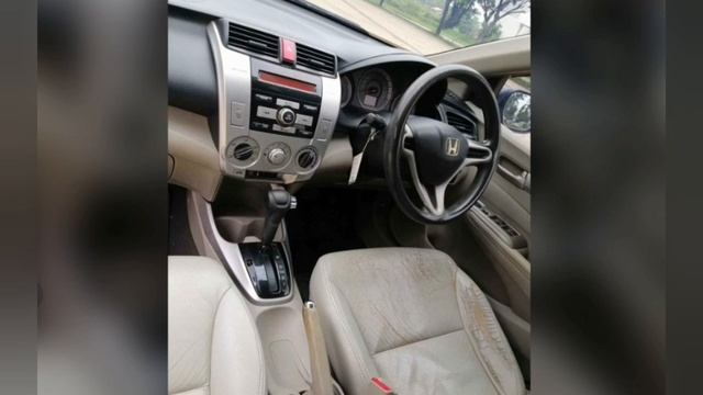 Honda city 2010 V ABS ??รถบ้านเดิมๆ มือเดียวป้ายแดงพร้อมใช้งาน смотреть онлайн