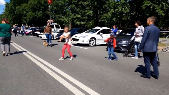Автозвук для эмоций смотреть онлайн