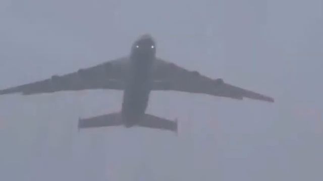 КРАЙНИЙ ВЗЛЁТ #АН225 #МРІЯ Аэропорт Биллунд 5 02 22 смотреть онлайн