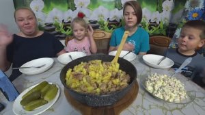 мукбанг жареная картошка