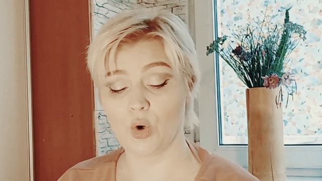 Уроки вокала. Дистанционные упражнения. Поём дома смотреть онлайн