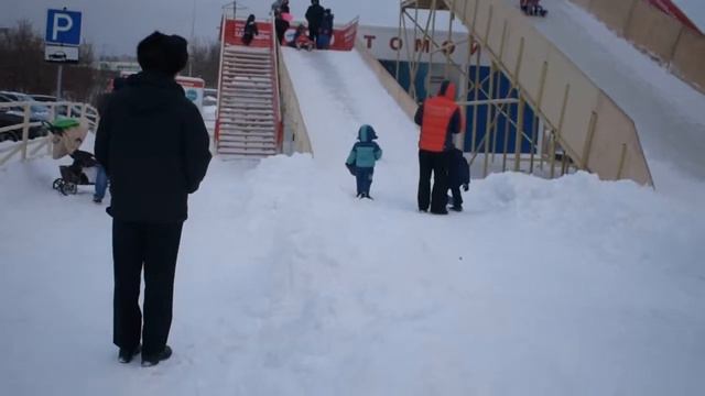 ПРАЗДНИК К НАМ ПРИХОДИТ,СКОРО НОВЫЙ ГОД смотреть онлайн