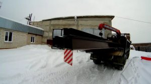 💥 Манипулятор ЗИЛ-131 с КМУ & ОПАСНЫЙ НЕГАБАРИТ! ЗИЛ борт против ДЛИННОМЕРА! — Везëт СИЛЬНЕЙШИМ!👍