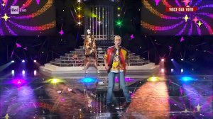 Valentina Persia - Pippo Franco canta "Chi' chi' chi' co' co' co'" - Tale e Quale Show 04/11/2022