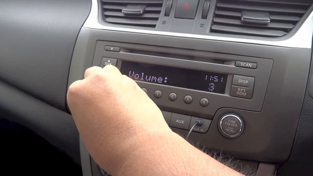 2016 Nissan Sylphy 1.8 E Start-Up and Full Vehicle Tour смотреть онлайн