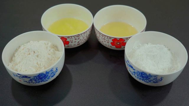 炸小酥肉，到底是加面粉，还是加淀粉？加蛋黄，还是加蛋清？为什么面糊中还要加植物油？教科书上的小酥肉做法，最标准脆皮糊的做法，炸酥肉的油温是多少？需要炸几次？#小酥肉 #炸小酥肉#炸里脊肉#炸肉段#炸