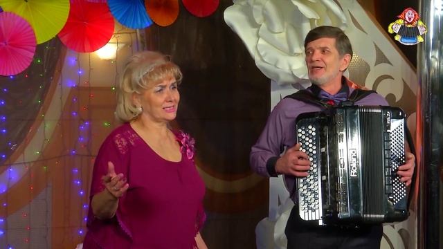 "ПОДАЙ ГОЛОСОК" Ансамбль "Ветка сирени" в гостях у "Митрофановны" смотреть онлайн