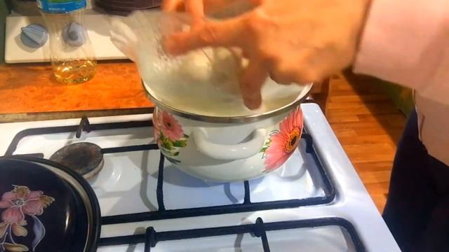 Вкусный ужин и любимые "Пельмени по-царски". смотреть онлайн