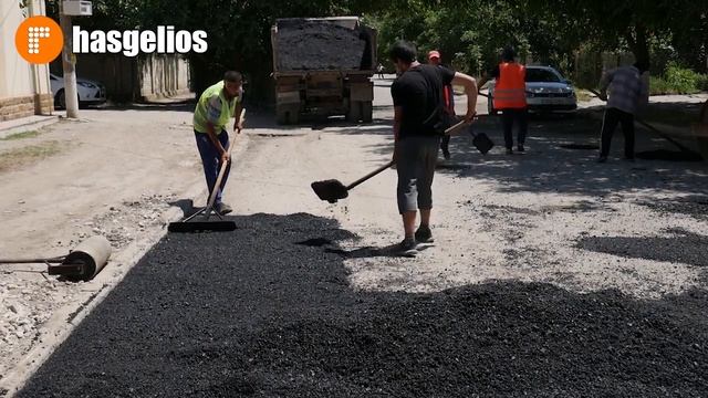 В Хасавюрте ведутся работы по ремонту дорожных покрытий смотреть онлайн