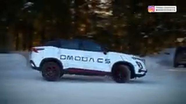 Тест драйв кроссовера OMODA C5 испытания на полигоне и подробный разбор для кого этот автомобиль смотреть онлайн