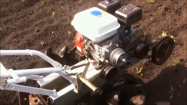 мотоблок Урал с китайским двигателем,культивирует сам смотреть онлайн