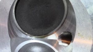 В новой головке цилиндра нужно притирать клапана, обязательно!