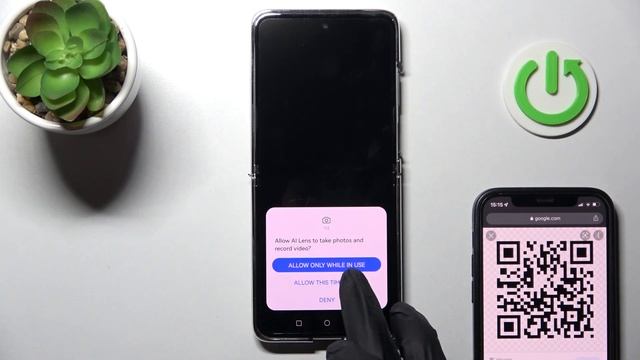 How to Scan QR Codes on HUAWEI P50 Pocket - QR Codes Scanner смотреть онлайн