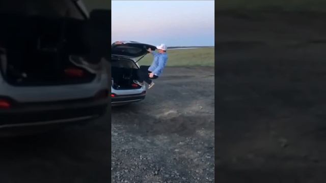 Как самоуничтожиться за 3 секунды) смотреть онлайн