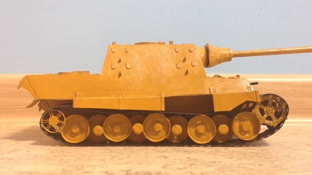 Самодельная модель танка Jagdtiger из картона смотреть онлайн
