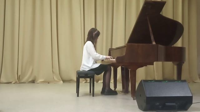 Ратникова Елизавета - И. С. Бах "Трехголосная фуга До-мажор" смотреть онлайн