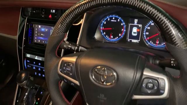 Toyota Harrier 2017 Carbon Fibre Steering Wheel смотреть онлайн