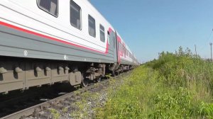 Тепловоз ТЭП70БС-241 с пассажирским поездом Киров - Кисловодск/Самара/Оренбург