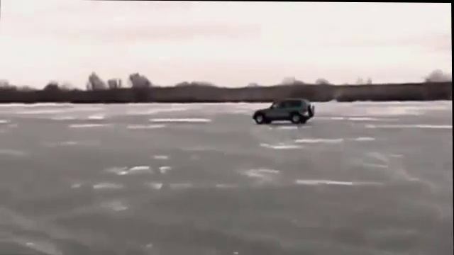 Toyota Rav 4 Mudding 4x4 Off Road Extreme Race смотреть онлайн