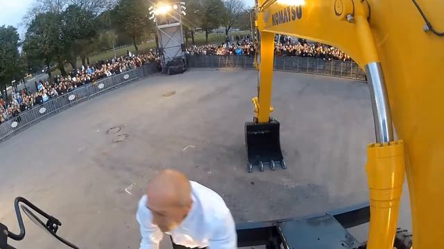 танец с экскаватором короткий с лого смотреть онлайн