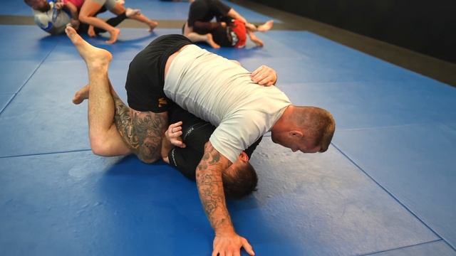 Black Belt Vs Black Belt | BJJ Nogi Rolling Commentary смотреть онлайн