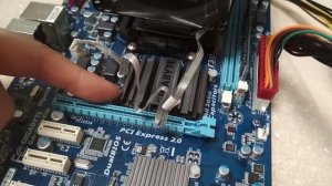Ремонт материнской платы Gigabyte GA-780T-D3L Не загружается Нет изображения