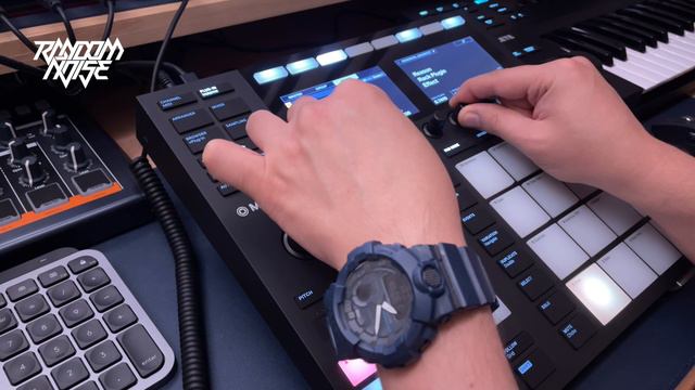 Native Instruments Maschine MK3 Minimal Techno Jam смотреть онлайн