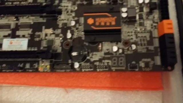 Двухпроцессорная материнская плата Huananzhi x79 смотреть онлайн