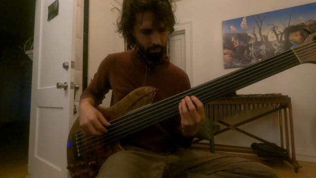 II. Double (Partita 1 in B minor) on Fretless Bass Guitar смотреть онлайн