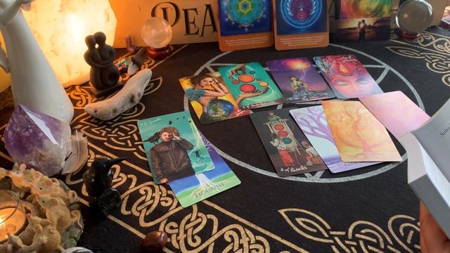 ?DF create peacefulness while DM finishes cycle of heavy energy, pay attention to first 3 chakras? смотреть онлайн