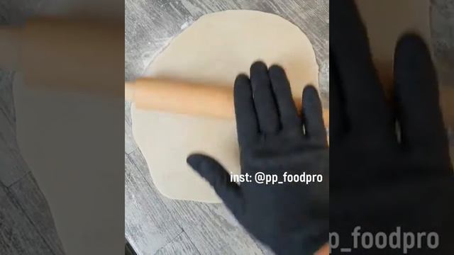 Рецепт хычын (хычин хыцын хичин)или просто лепёшка с сыром смотреть онлайн