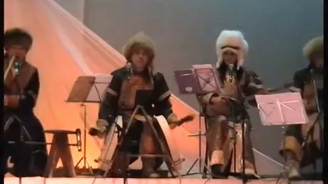 Этника. Хакасский ансамбль «Улгер» («Созвездие»). 09 Степные орлы смотреть онлайн