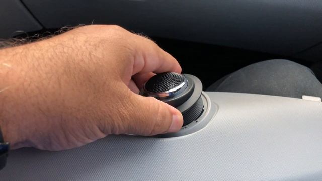 Tweeter Replacement смотреть онлайн