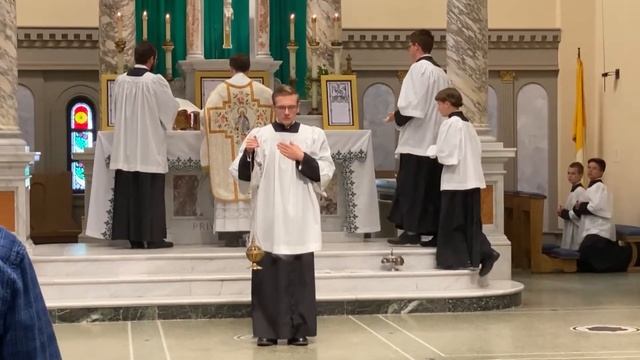 2021-08-15 Traditional Latin Mass (TLM) at Immaculate Conception Catholic Parish, Cedar Rapids, Iow смотреть онлайн