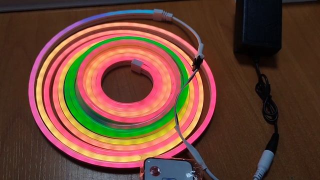 умный адресный неон 12 Вольт. смотреть онлайн