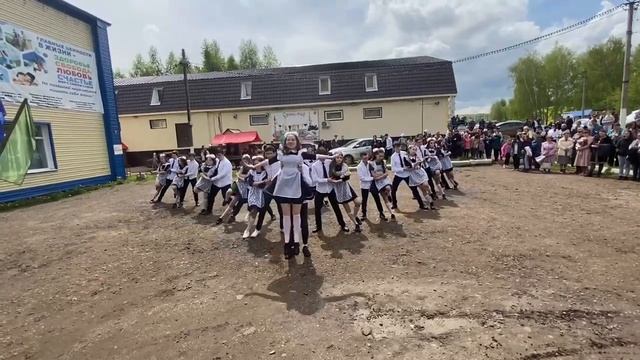 вальс на последний звонок 2022 смотреть онлайн