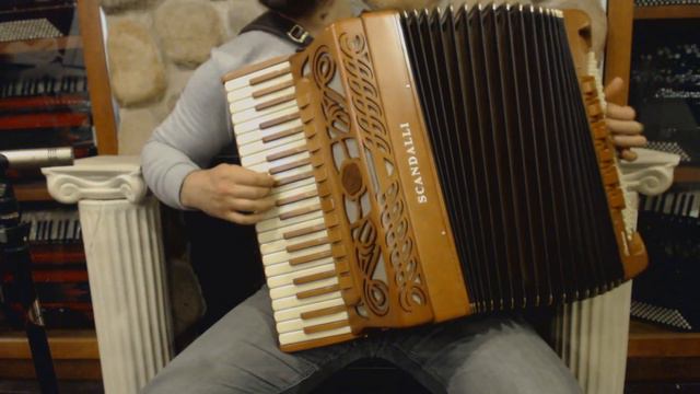 SCANINTAIR120CW - Cherry Scandalli Intense Air Piano Accordion LMMH 41 120 $12999 смотреть онлайн