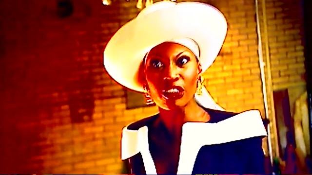 POSE on FX: Blanca Leaves the House of Abundance! смотреть онлайн
