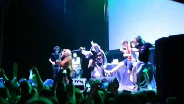 Нейромонах Феофан - Притоптать (live mix) смотреть онлайн