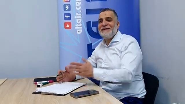 Издевался над ПРОРОКОМ, мир ему. А потом стал его МУЭДЗИНОМ! - шейх Мохамад ХАМЕД смотреть онлайн