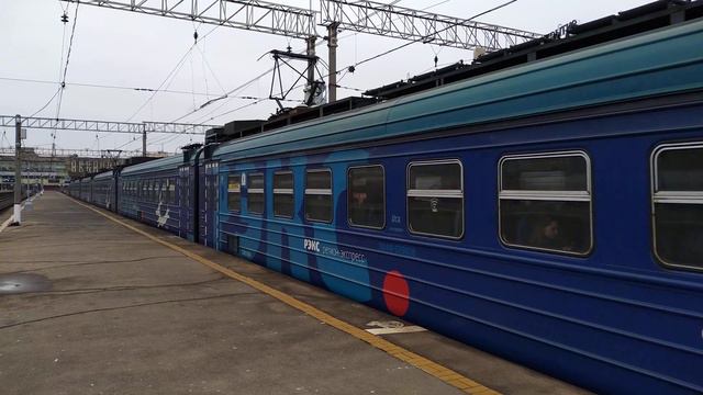 Электропоезд ЭД4М-0399 "РЭКС" отправляется с Павелецкого вокзала. смотреть онлайн