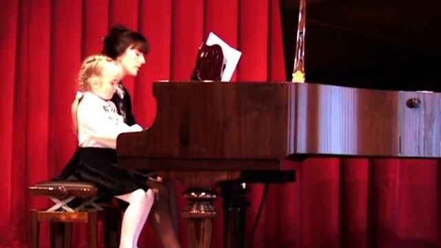 В. Ребиков Вальс из оперы "Елка" Щеглова Дарина, Карева Елена смотреть онлайн
