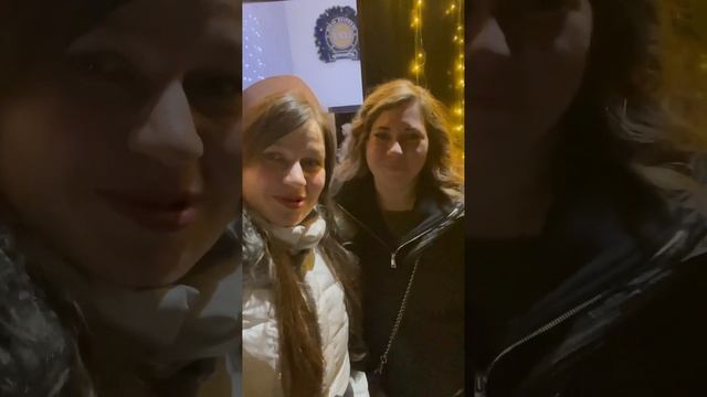 Довольные идем с Квартирника у Маргулиса с участием @SHAMAN_ME , ты лучший♥️ смотреть онлайн