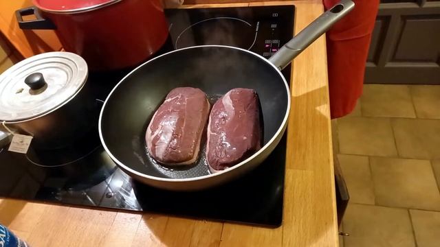 Утиная грудка в медовом соусе— Magret De Canard Au Miel Et Vinaigre Balsamique