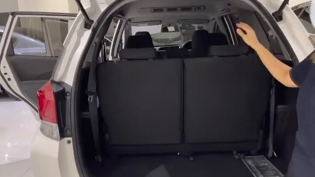 รถครอบครัวอเนกประสงค์!!! กับ Honda Mobilio 1.5V ปี 2018 смотреть онлайн