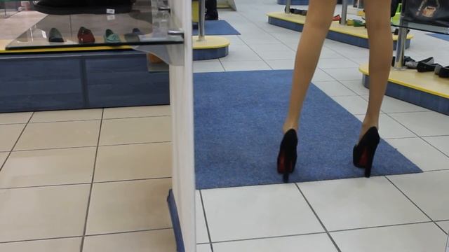 Туфли Christian Louboutin черная замша 16см толстый каблук Распродажа смотреть онлайн