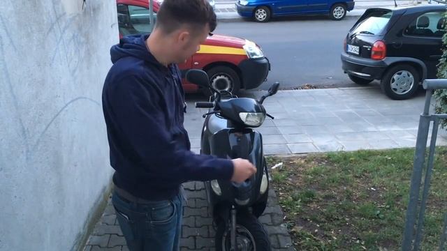 Прикол! Сигналка на китайском скутере!! смотреть онлайн