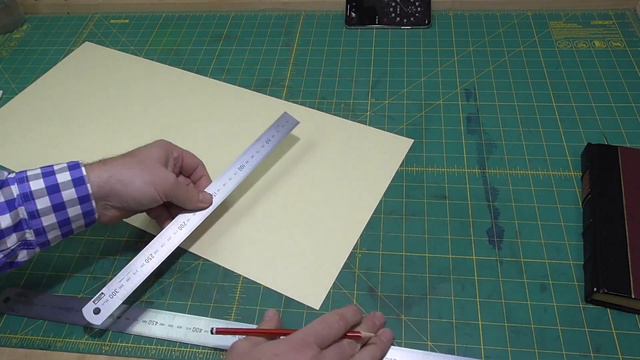 Making the 10-Minute Slipcase // Adventures in Bookbinding смотреть онлайн