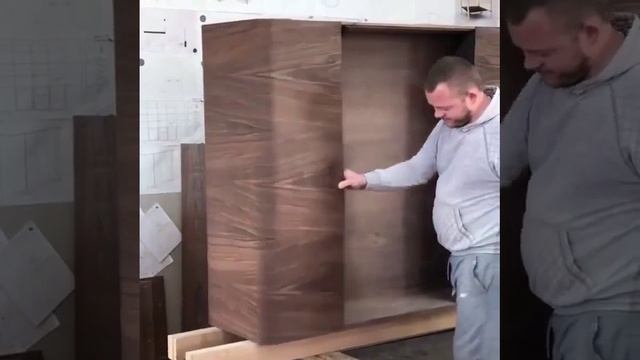 Необычная конструкция дверей шкафа. смотреть онлайн